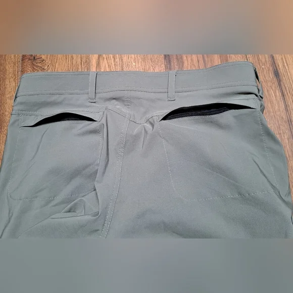 Tilley Canada Men's Pants Hiking Outdoors Ripstop Green  HQ Size 44 Actual 45x30 - Picture 8 of 12